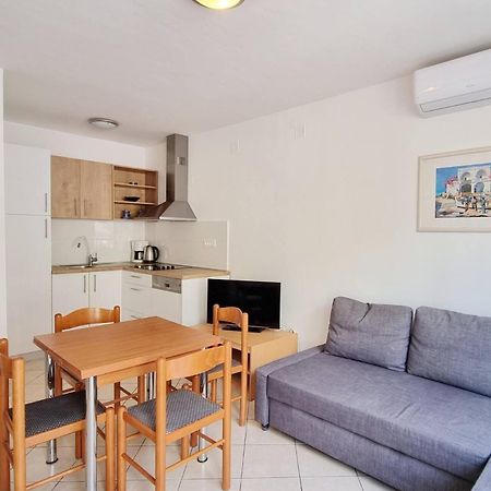 Apartments Lovincic باشْكا المظهر الخارجي الصورة