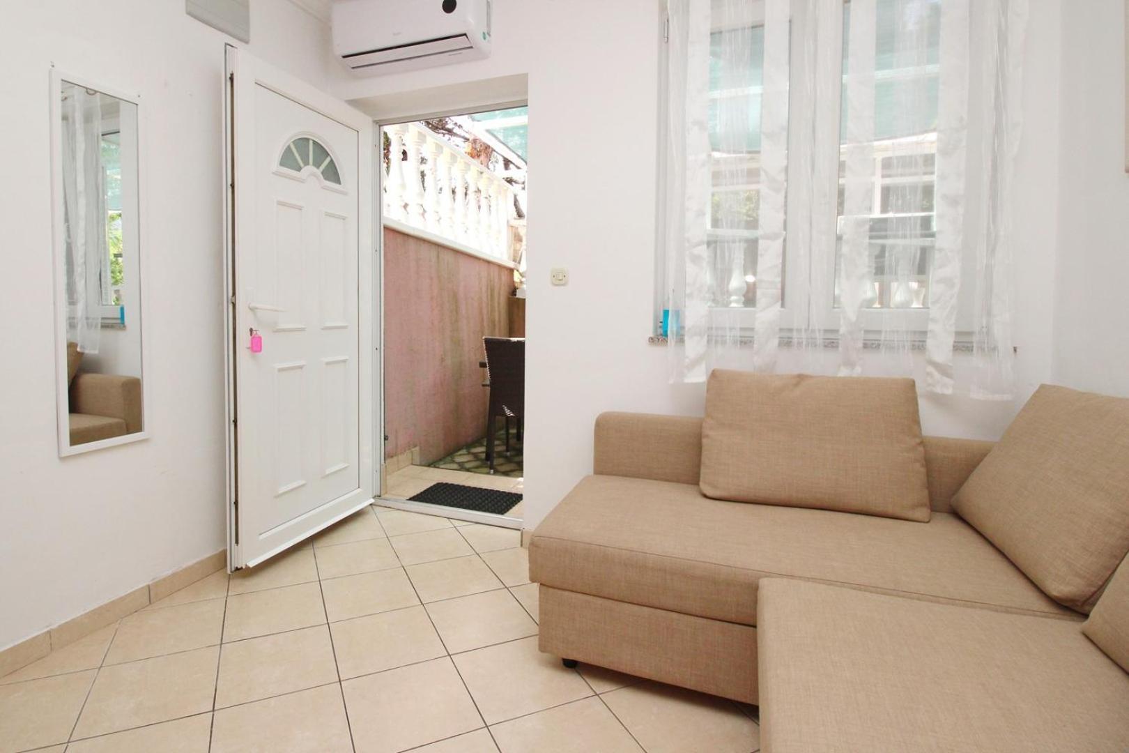 Apartments Lovincic باشْكا المظهر الخارجي الصورة