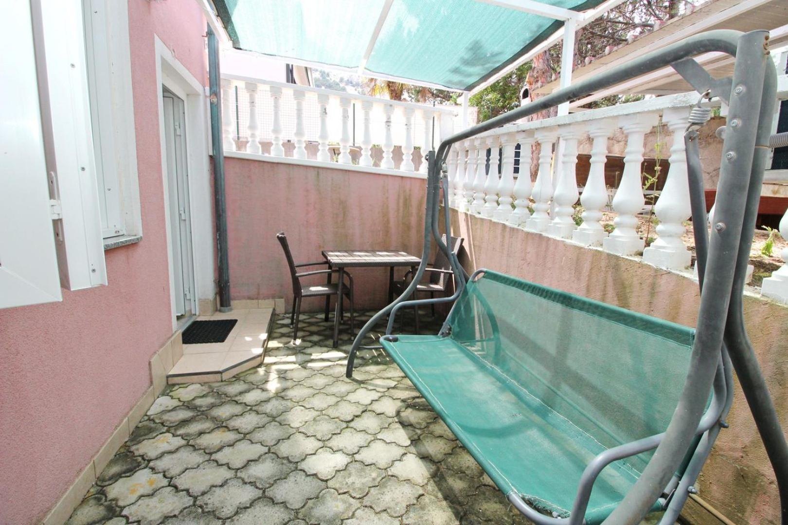 Apartments Lovincic باشْكا المظهر الخارجي الصورة
